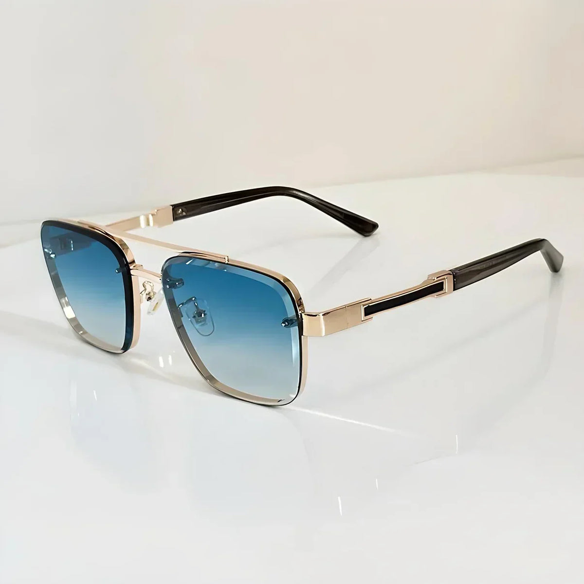 NEBULA LENS SUNGLASSES